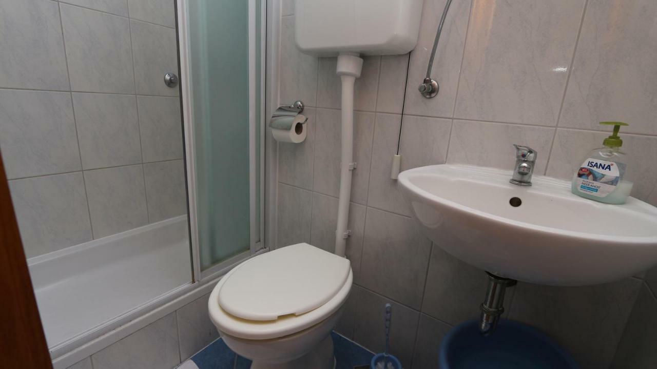 Dinka Guesthouse Makarska Extérieur photo