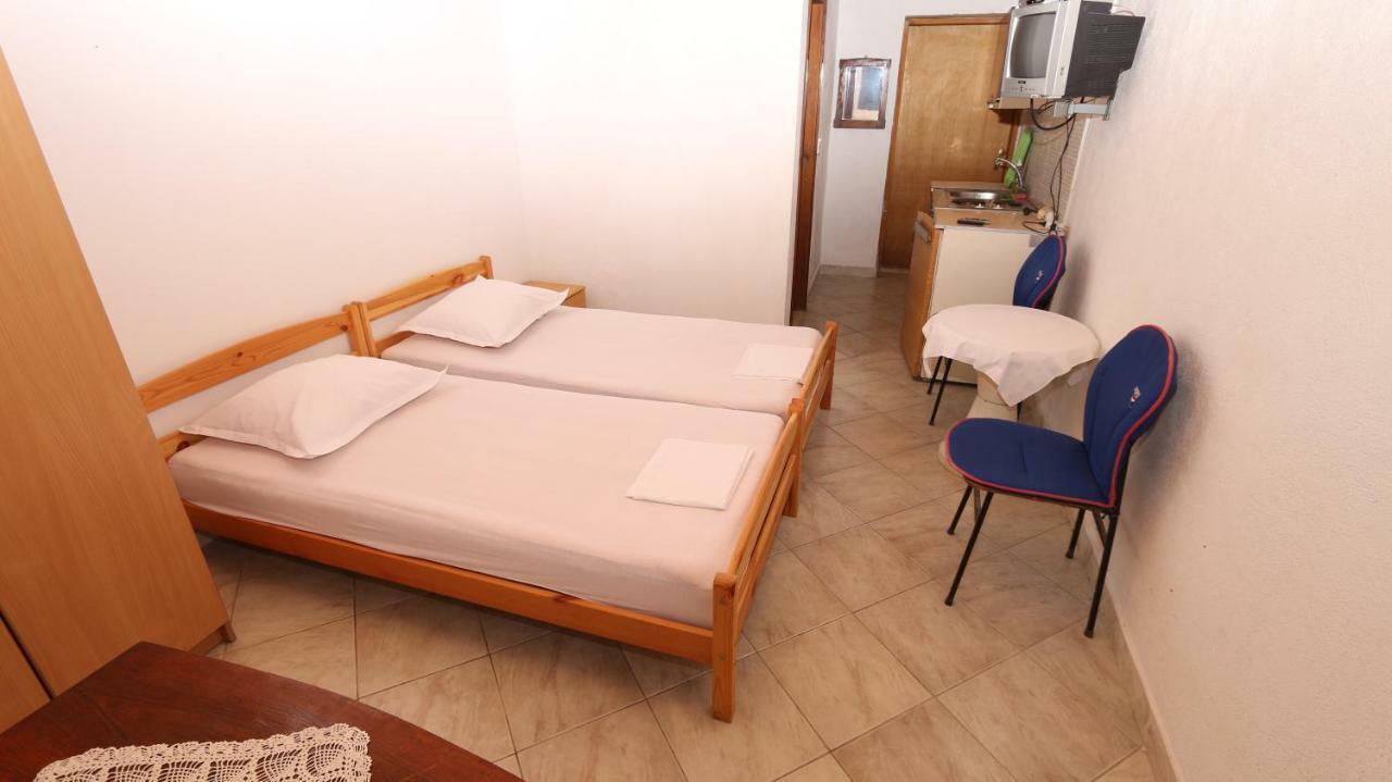 Dinka Guesthouse Makarska Extérieur photo